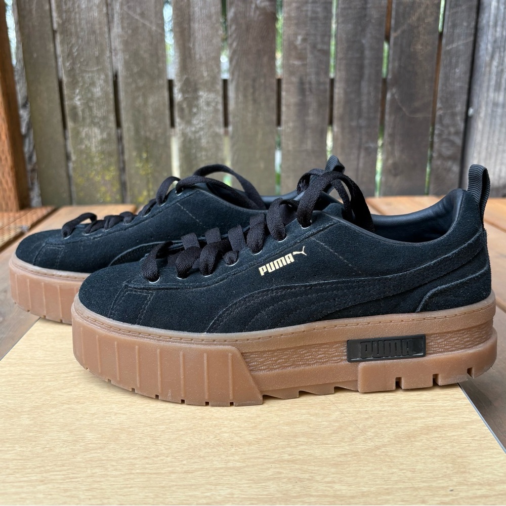 Puma Wm’s Mayze Black Suede Platform Sneaker In Sz 8.5